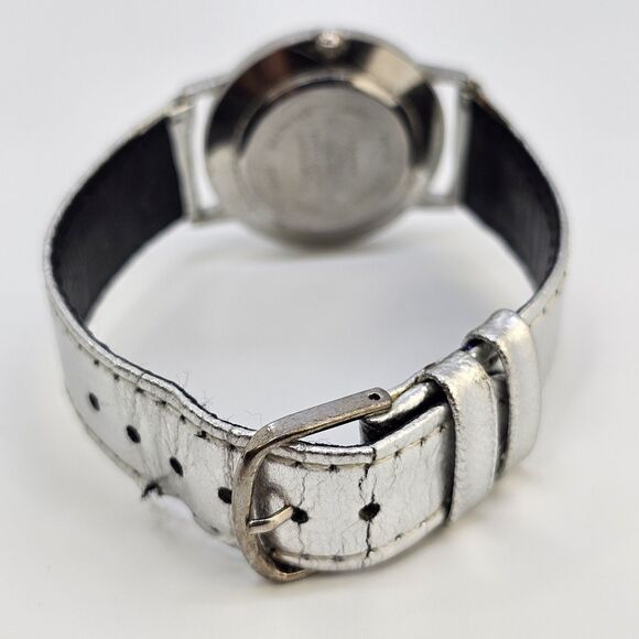 Santa Claus Women's Watch 33MM White Dial Gray Leather Bands New Battery - Picture 8 of 14